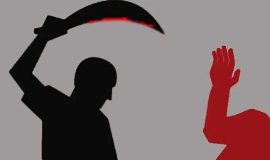 বরিশালে দুইজনকে কুপিয়ে হত্যা