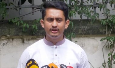  স্বরাষ্ট্র উপদেষ্টাকে প্রশ্ন সারজিসের পুলিশ কবে মাঠে নামবে, আমার ভাইদের ওপর গুলি কেন চললো