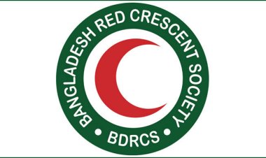  স্বাস্থ্য সেবা সচিব: বন্যায় রেড ক্রিসেন্টের ভূমিকা দুঃখজনক, বোর্ড ভেঙে দেওয়া হয়েছে