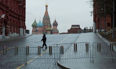 ৯২ সাংবাদিক-আইনজীবী-ব্যবসায়ীকে রাশিয়া প্রবেশে নিষেধাজ্ঞা