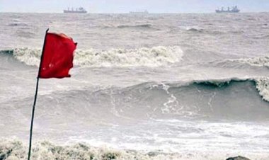  সাগরে মৌসুমি নিম্নচাপ, সমুদ্রবন্দরে সতর্ক সংকেত