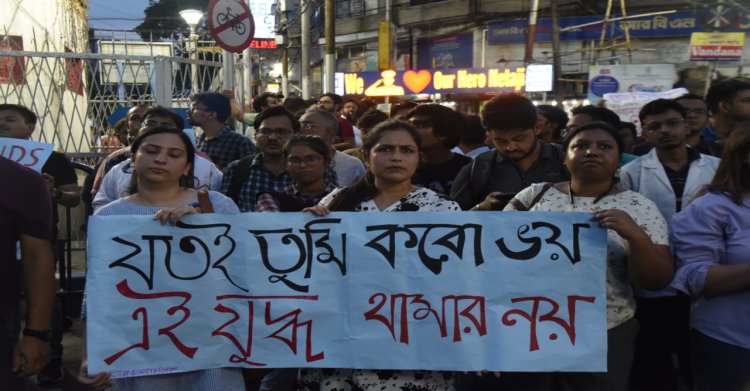 আরজিকর কাণ্ডে প্রতিবাদ: কলকাতার রাজপথ দখল নিলো মেয়েরা