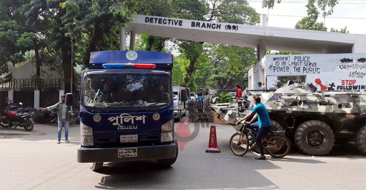 টুকু, পলক ও সৈকতকে নেওয়া হচ্ছে আদালতে