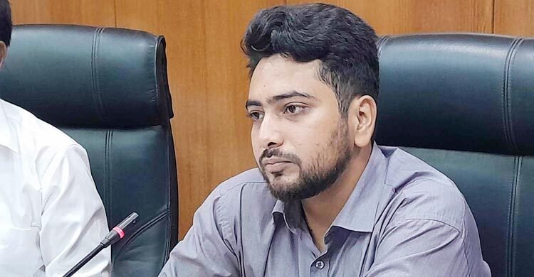 তথ্য উপদেষ্টা আশি-নব্বই দশকের প্রজন্ম ছাড়া কেউ বিটিভি দেখে কি না জানি না