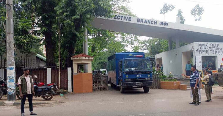 আদালতে নেওয়া হচ্ছে দীপু মনি-আরিফ খান জয়কে