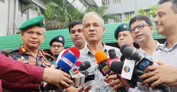 বিজিবি হাসপাতালে আহতদের বিশ্বমানের চিকিৎসা দেওয়া হচ্ছে-স্বরাষ্ট্র উপদেষ্টা