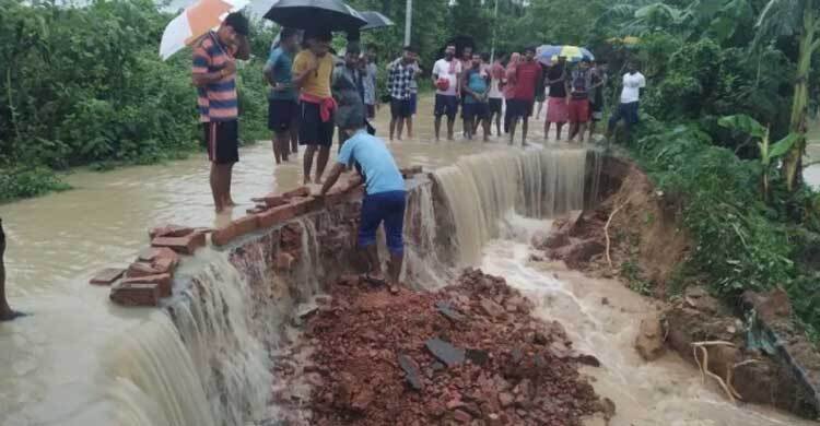 আমরা বাঁধের মুখ খুলিনি, একা একা খুলে গেছে: ভারত