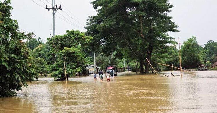 দুর্যোগ ব্যবস্থাপনা মন্ত্রণালয় বন্যায় ক্ষতিগ্রস্ত ২৯ লাখ মানুষ, ২ জনের মৃত্যু