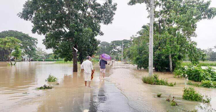 ফেনীতে বন্যা পরিস্থিতির উন্নতি, নোয়াখালী-লক্ষ্মীপুরে অবনতি