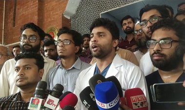 সারাদেশে চিকিৎসকদের ‘কমপ্লিট শাটডাউন’ ঘোষণা