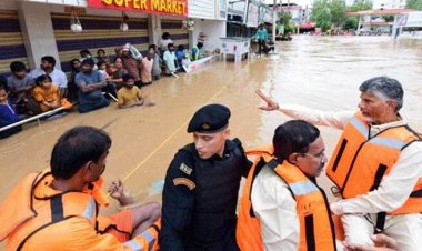  ভারী বৃষ্টিতে ডুবছে ভারত, ২ রাজ্যে ২৭ জনের মৃত্যু