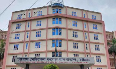 চট্টগ্রামে ময়লার ভাগাড়ে মিলল নবজাতকের মরদেহ