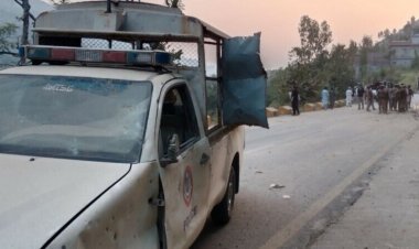 পাকিস্তানে ১২ দেশের কূটনীতিকদের গাড়িবহরে হামলা