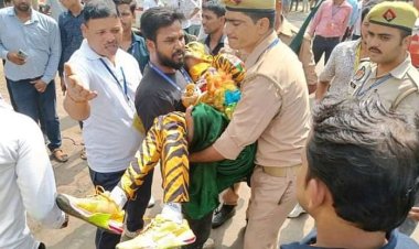 কানপুরে বাংলাদেশি সমর্থকের ওপর ভারতীয়দের হামলা