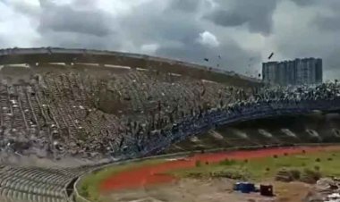 কয়েক সেকেন্ডে ভেঙে গুঁড়িয়ে দেওয়া হল মালয়েশিয়ার বিখ্যাত শাহ আলম স্টেডিয়াম