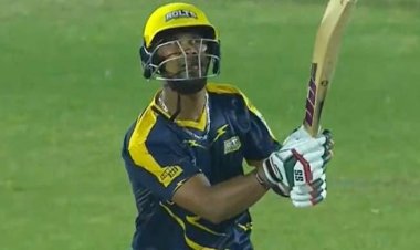  টি-টেনে সাব্বিরের ৫ ছক্কার ঝোড়ো ইনিংস