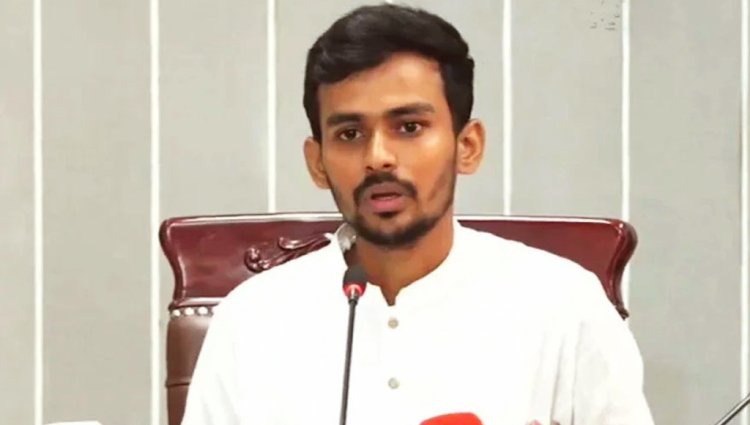 ক্রিকেটারদের রাজনীতি ও বিজ্ঞাপনে কাজ করা নিয়ে উপদেষ্টা আসিফের কড়া বার্তা