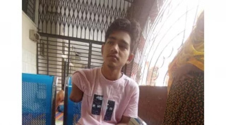 হাতে-পিঠে বুলেট নিয়ে আলতাফের দুঃসহ জীবন