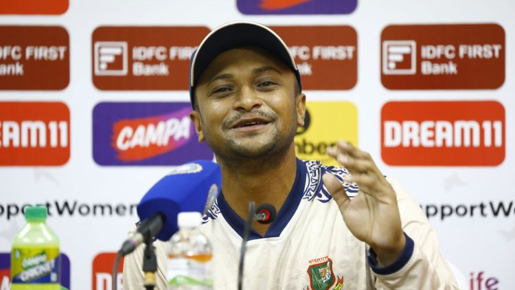 টেস্ট ও টি-টোয়েন্টি থেকে অবসরের ঘোষণা দিলেন সাকিব
