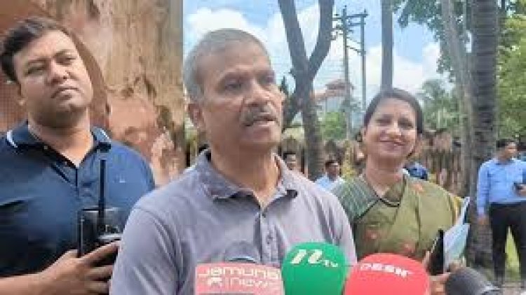 ইদ্রাকপুর কেল্লায় পরিদর্শনে গিয়ে যা বললেন আসিফ নজরুল