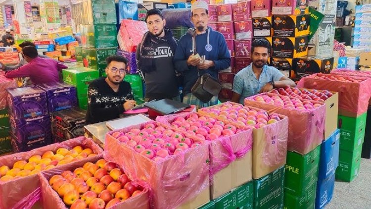 বেকায়দায় বাদামতলীর আড়তদাররা