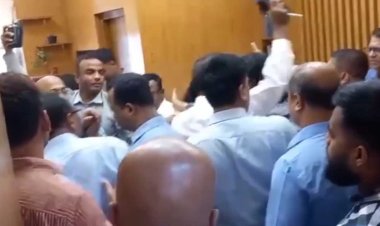 ডিসি পদ নিয়ে সচিবালয়ে হট্টগোল : শাস্তি পাচ্ছেন যে ১৭ জন