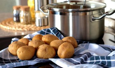 যে ৫ খাবার রান্নাঘরে রাখবেন না