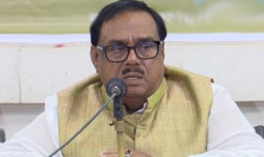 সাবেক খাদ্যমন্ত্রী সাধন চন্দ্র মজুমদার ৭ দিনের রিমান্ডে