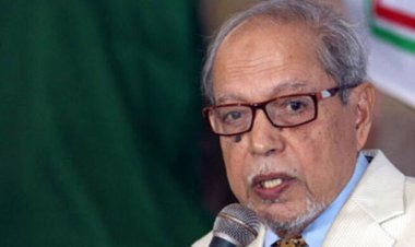 চলে গেলেন সাবেক রাষ্ট্রপতি বদরুদ্দোজা চৌধুরী