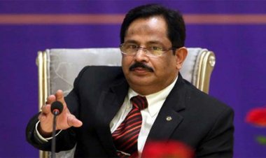 স্বরাষ্ট্র মন্ত্রণালয়ের সাবেক সিনিয়র সচিব মোস্তফা কামাল গ্রেপ্তার