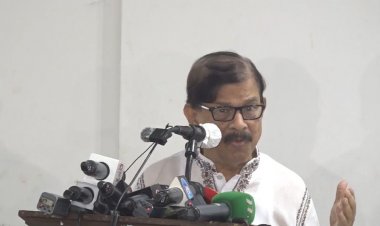 দেশ পচে গেছে, সংস্কার করতে হবে: মান্না