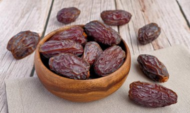 প্রতিদিন খেজুর খাবেন যে কারণে