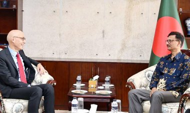  পররাষ্ট্র উপদেষ্টার সঙ্গে বৈঠক বাংলাদেশকে সব ধরনের সহায়তার আশ্বাস ভলকার টুর্কের