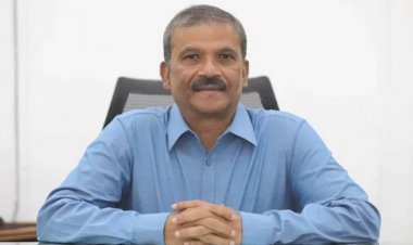 স্পিকারের প্রশাসনিক ও আর্থিক দায়িত্বে ড. আসিফ নজরুল