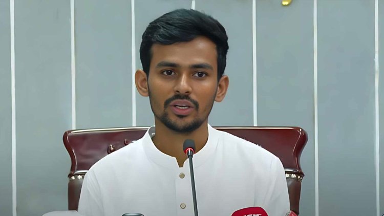 গুজব নিয়ে ফেসবুক স্ট্যাটাসে যা বললেন উপদেষ্টা আসিফ
