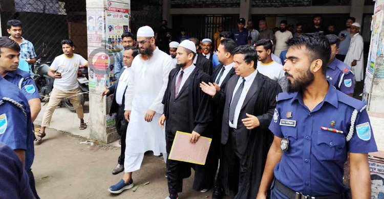 নারায়ণগঞ্জে ধর্ষণ মামলায় মামুনুল হকের খালাস