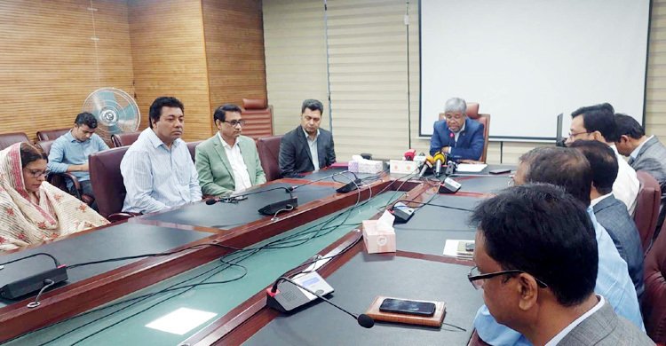 কর আদায়ে এবার শিক্ষার্থীদের কাজে লাগানোর চিন্তা