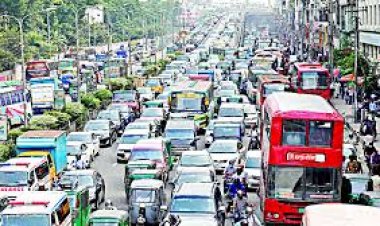 রাজধানী জুড়ে তীব্র যানজট, ভোগান্তিতে নগরবাসী