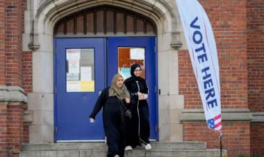 মুসলিম ভোটাররা যে কারণে ডেমোক্র্যাট থেকে সরে আসছেন