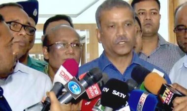  আইন উপদেষ্টা শেখ হাসিনাসহ পলাতকদের ফেরাতে ইন্টারপোলের সহায়তা নেওয়া হচ্ছে