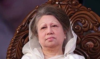 জিয়া অরফানেজ ট্রাস্ট দুর্নীতি মামলায় খালেদা জিয়ার সাজা স্থগিত