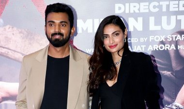 সুখবর দিলেন সুনীলকন্যা