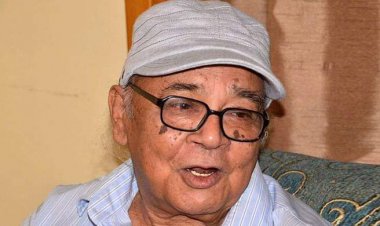  মারা গেছেন অভিনেতা মনোজ মিত্র