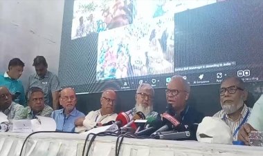 বঙ্গভবন থেকে শেখ মুজিবুরের ছবি নামিয়ে ফেলা ঠিক হয়নি : রিজভী