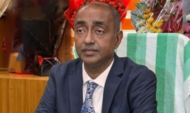 সংবিধান থেকে ‘জাতির পিতা’ ও ‘বাঙালি জাতীয়তাবাদ’ বাতিল চাই