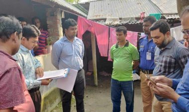 হিলিতে পলিথিন কারখানা সিলগালা