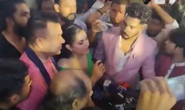 শোরুম উদ্বোধন করতে গিয়ে বিব্রতকর পরিস্থিতি, দ্রুত স্থান ত্যাগ পরীমনির