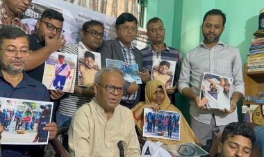 শহীদ নাফিজের পরিবারের সাথে রিজভীর সাক্ষাৎ