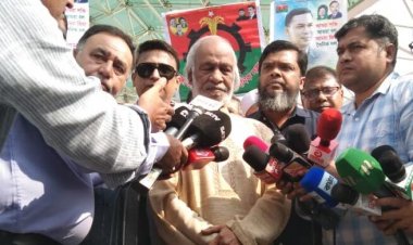  দ্রুত সংস্কার করে ভোটের অধিকার ফিরিয়ে দিতে হবে: মঈন খান