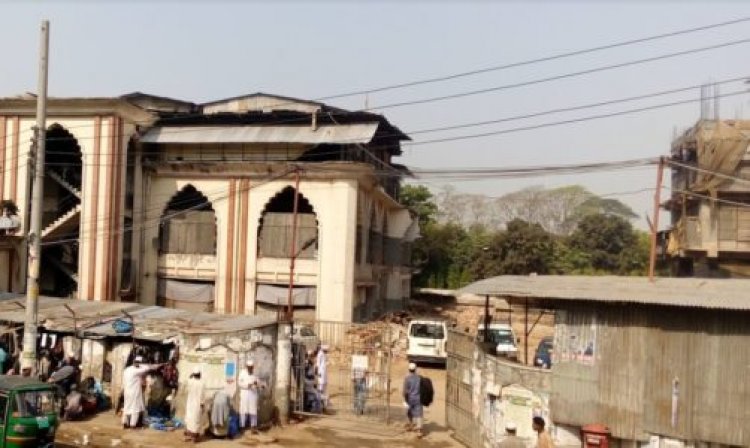 কাকরাইল মসজিদের নিয়ন্ত্রণ নিল সাদের অনুসারীরা